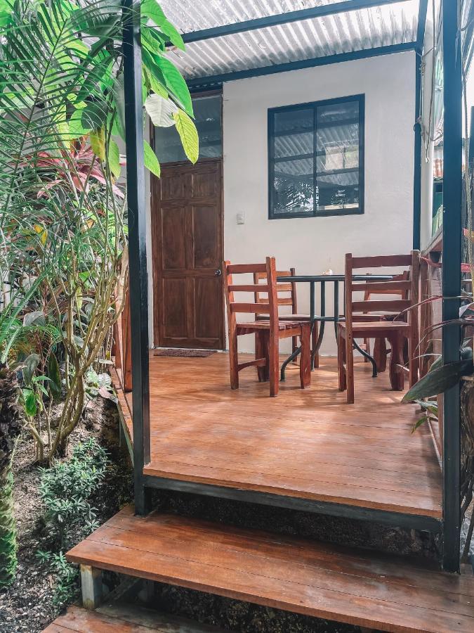El Gato Rojas Surf Hostel Playa Santa Teresa  Dış mekan fotoğraf