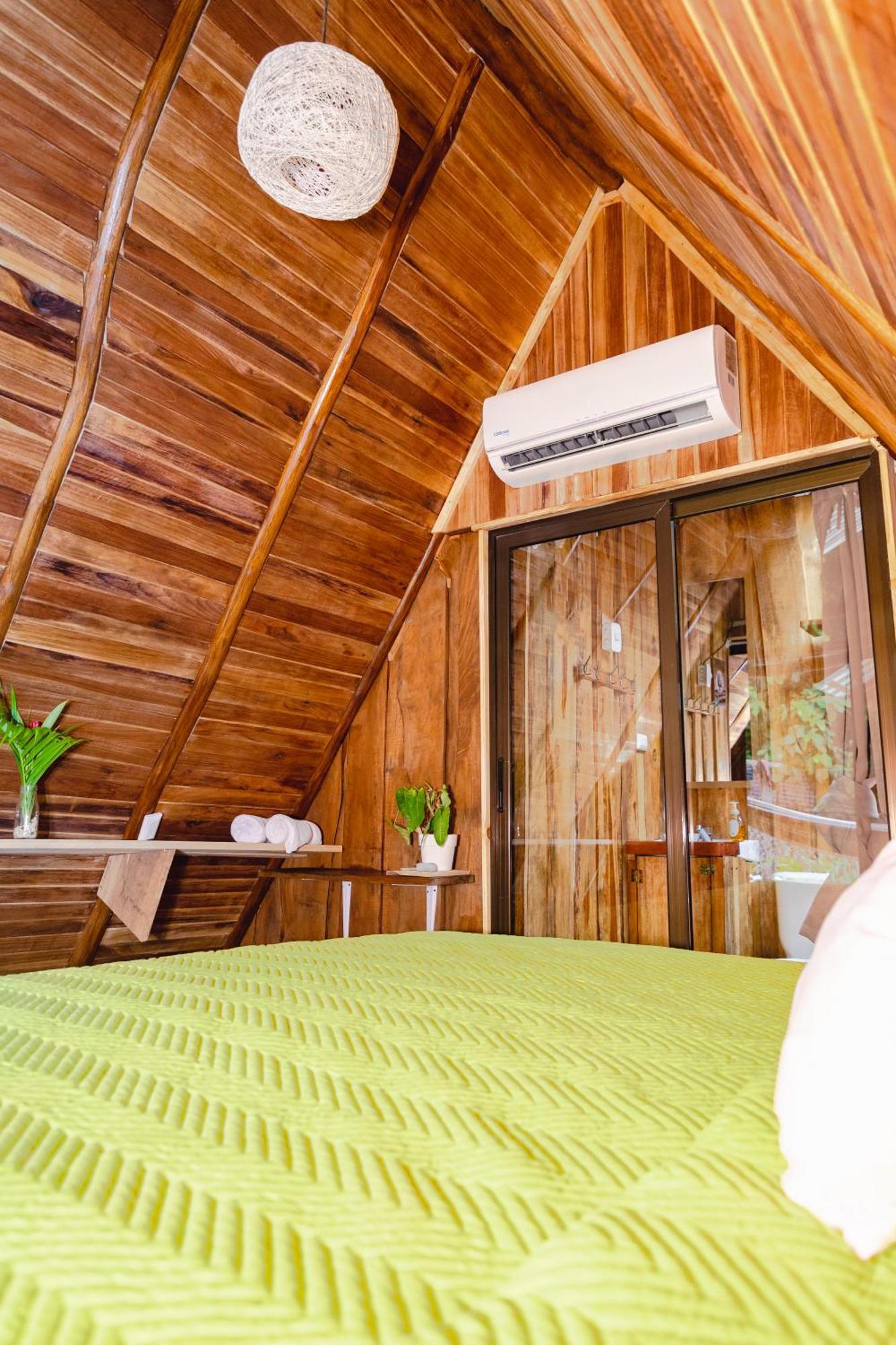 El Gato Rojas Surf Hostel Playa Santa Teresa  Dış mekan fotoğraf