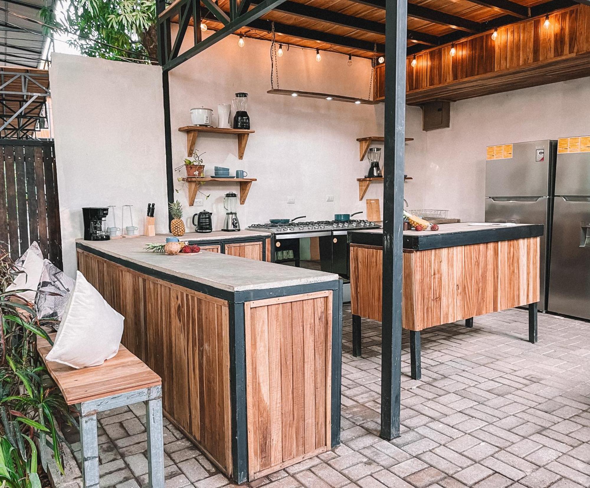 El Gato Rojas Surf Hostel Playa Santa Teresa  Dış mekan fotoğraf